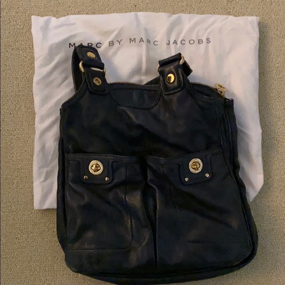 Authentic Marc by Marc Jacobs Navy/Gold Handbag - Picture 4 of 4